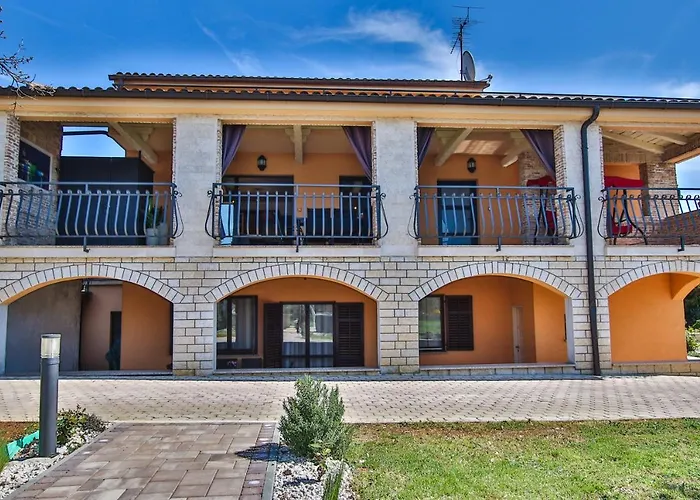 Tina Ii Apartman Poreč